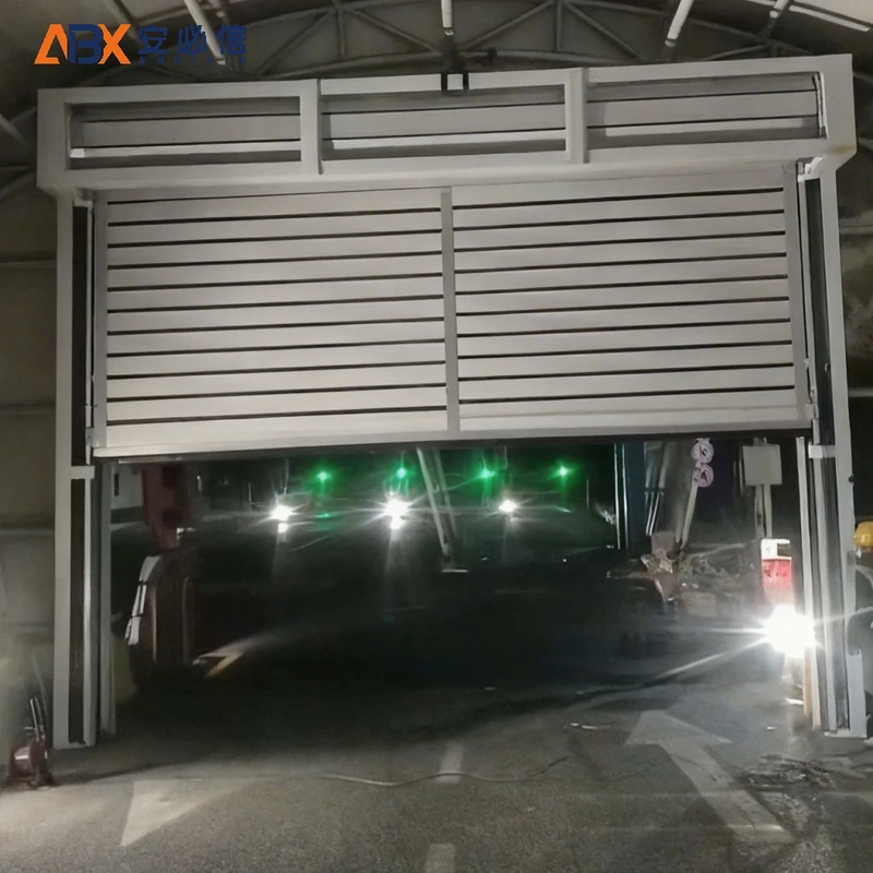 成都消防高速门